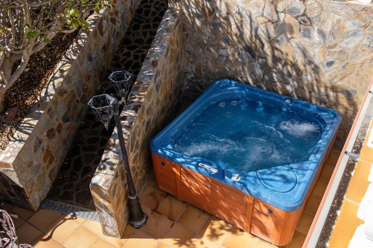 Villa Las Cuevas Tias Bagian luar foto
